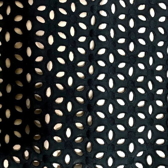 Beautiful Ann Taylor by LOFT Pencil Skirt - Picture 2 of 7